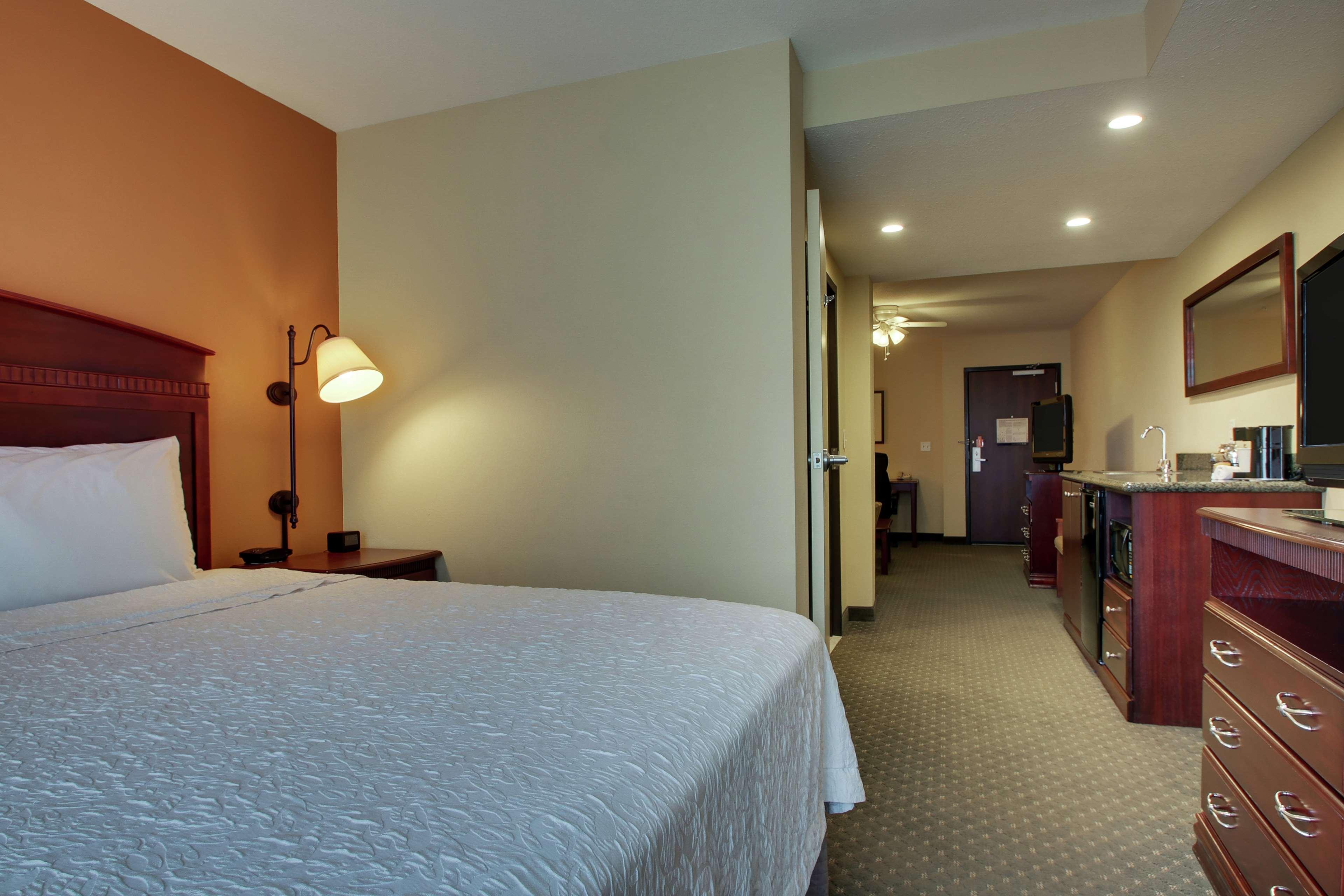 Hampton Inn & Suites Denver Литлтон Экстерьер фото