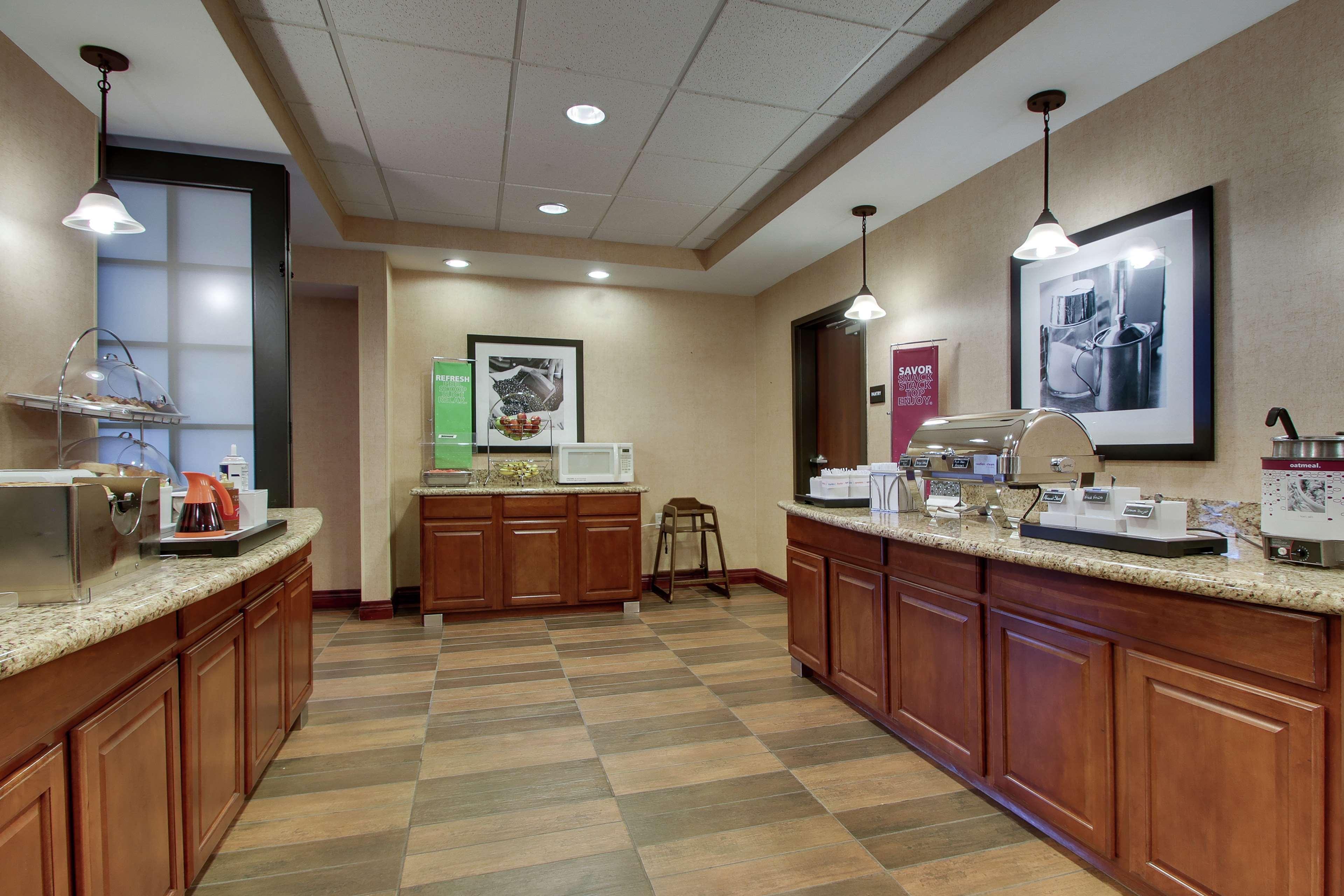 Hampton Inn & Suites Denver Литлтон Экстерьер фото